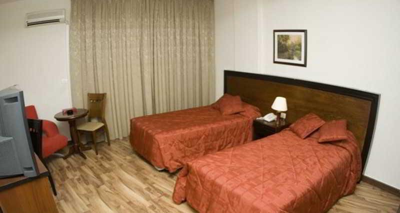 Mozart Hotel Beirut Esterno foto