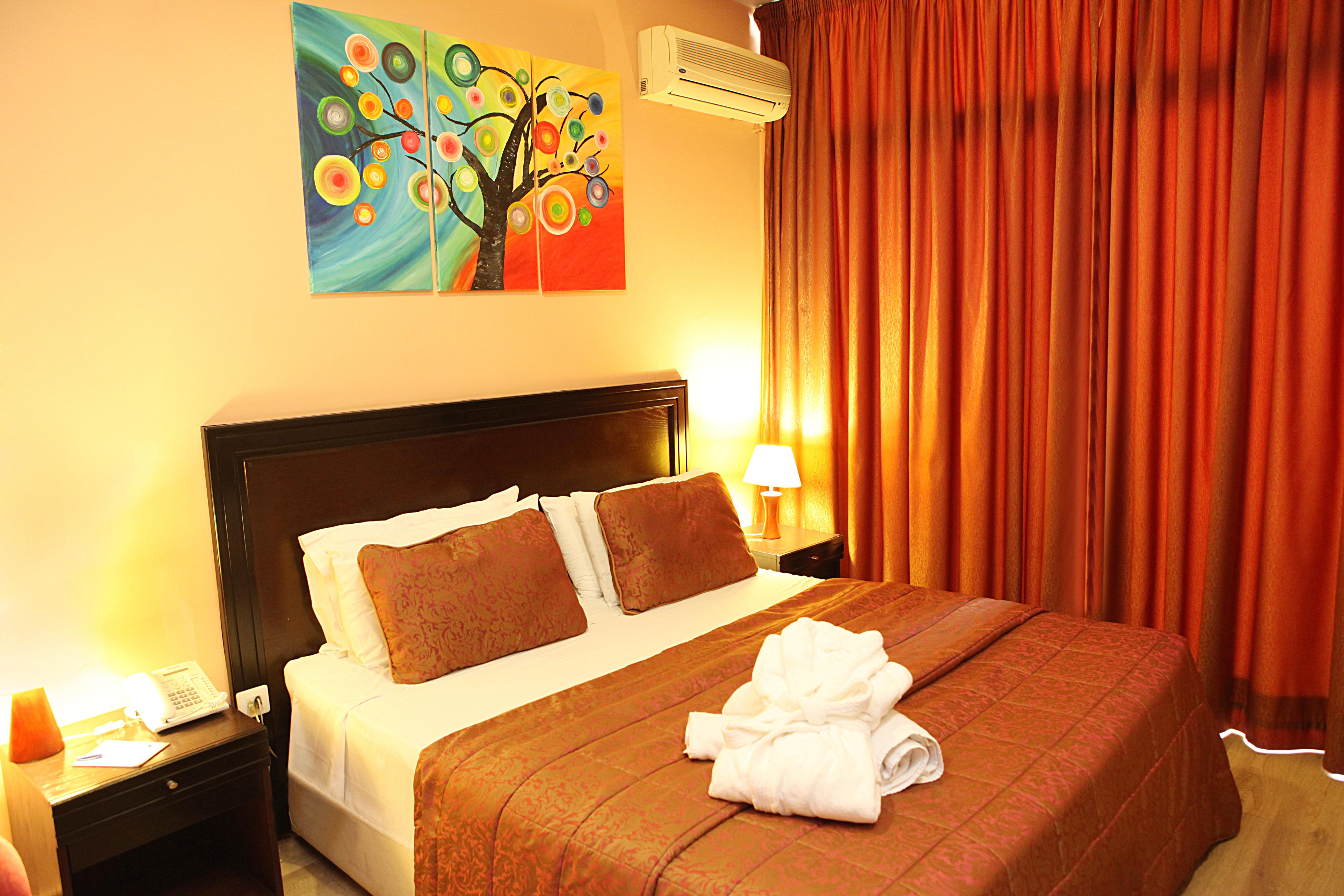 Mozart Hotel Beirut Esterno foto