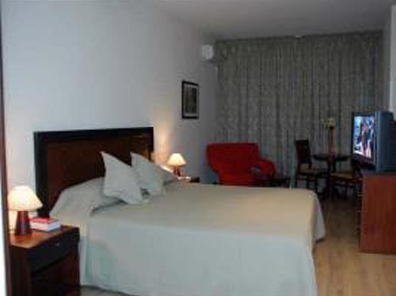 Mozart Hotel Beirut Esterno foto